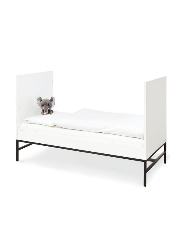 Startset 'Steel' extra breed groot3 delen: ledikant, extra brede commode, grote kledingkast