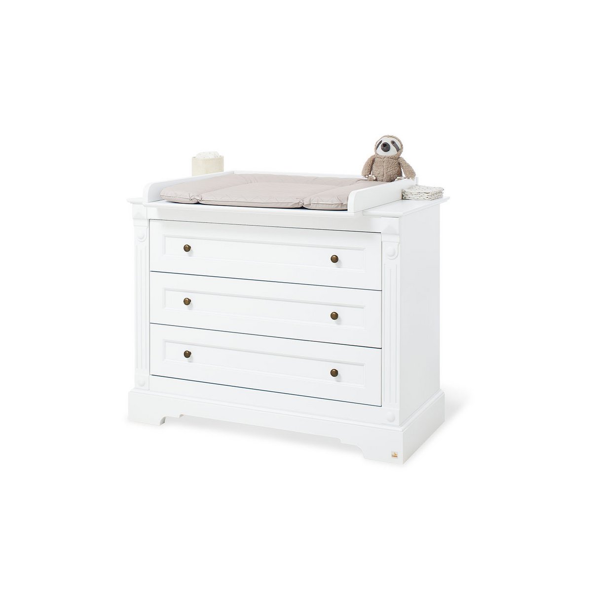 Startset 'Emilia' breed groot, incl. wandplank4 delen: ledikant, brede commode, grote kledingkast, wandplank