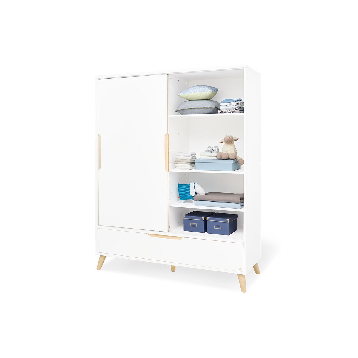 Startset 'Move' breed groot, incl. wandplank4 delen: ledikant, brede commode, grote kledingkast, wandplank