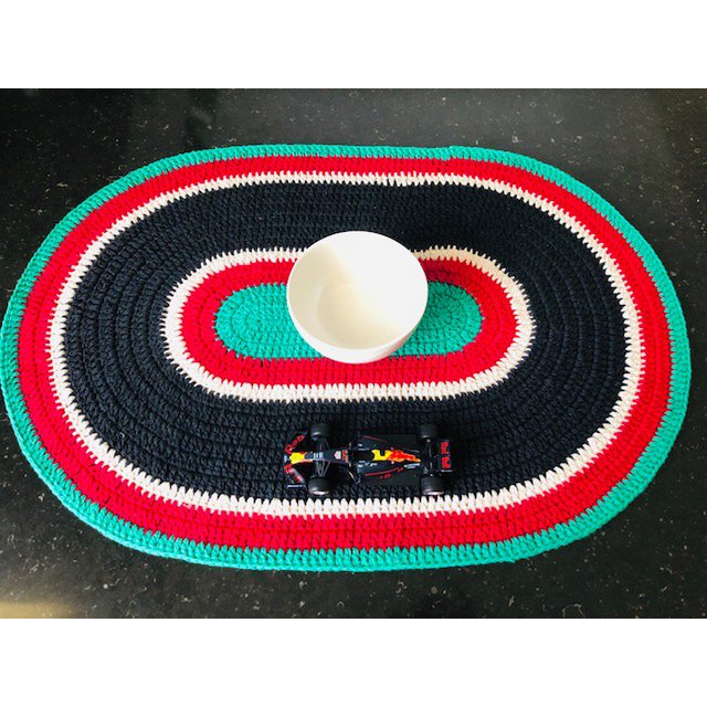 Luna -Leena Placemat Racetrack Kids - Organic Cotton - Hand Crochet in Nepal