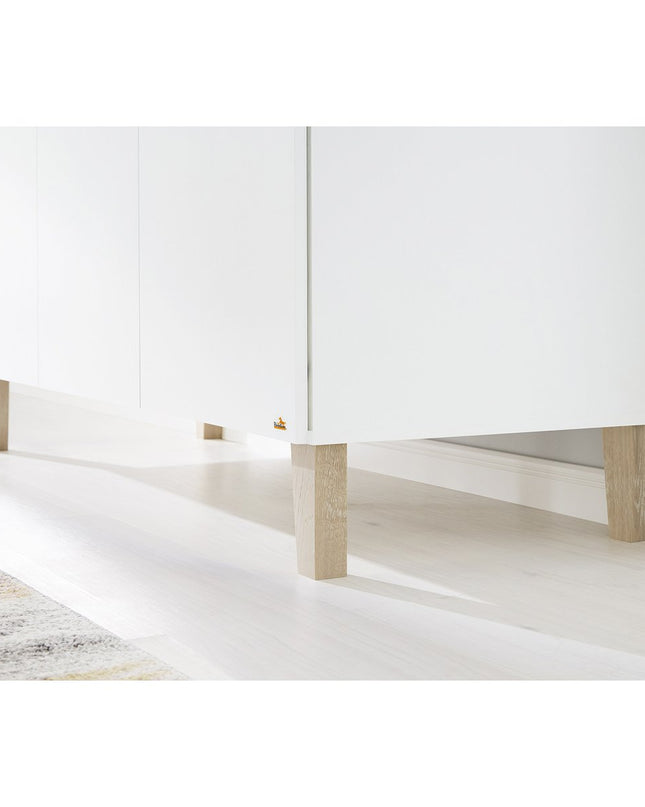 Startset 'Lumi' breed groot3 delen: ledikant, brede commode, grote kledingkast