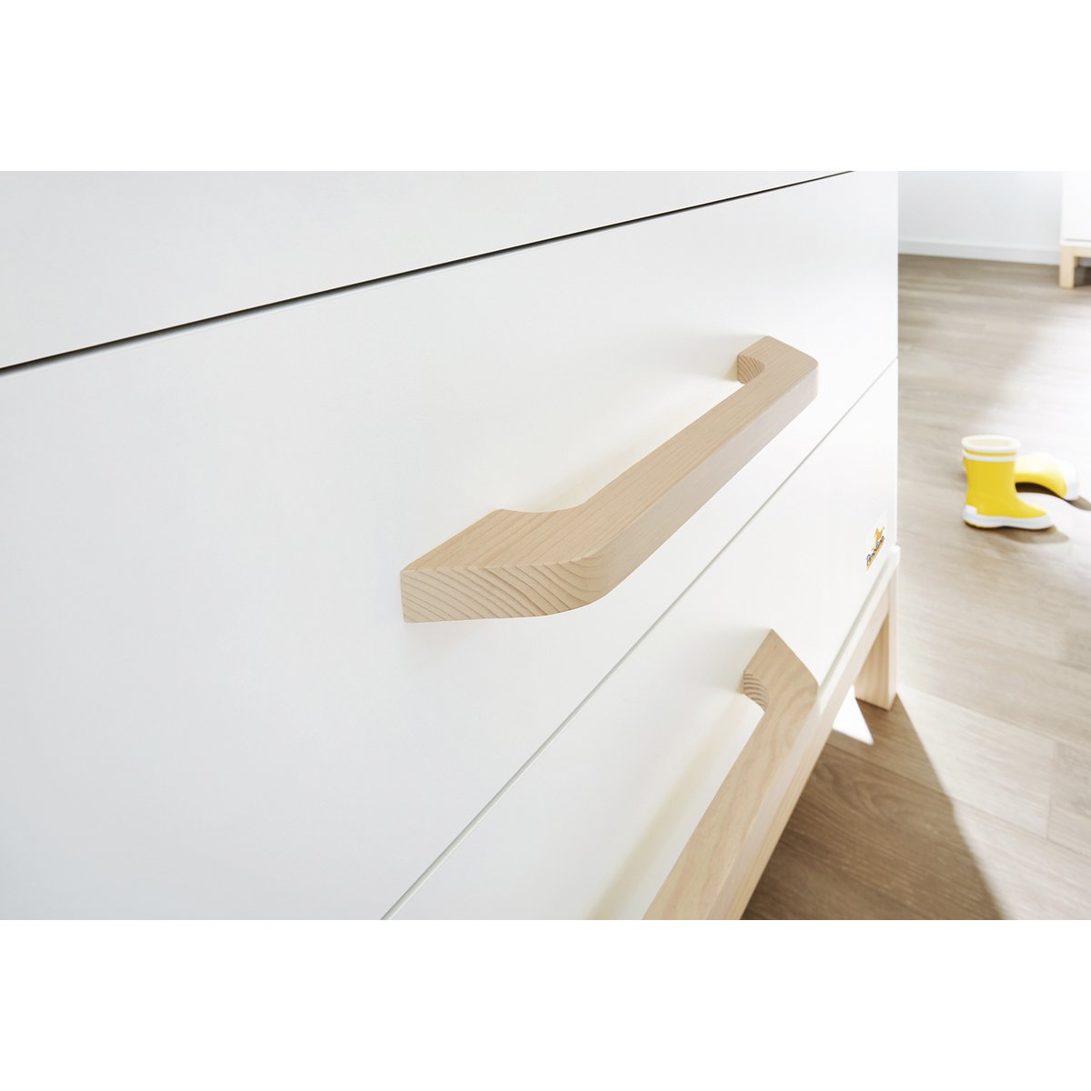 Startset 'Light' breed groot3 delen: ledikant, brede commode, grote kledingkast