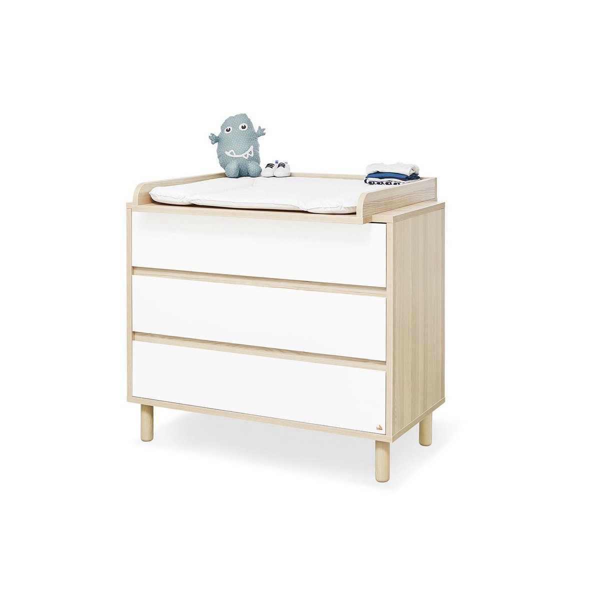 Startset 'Flow' breed groot3 delen: ledikant, brede commode, grote kledingkast