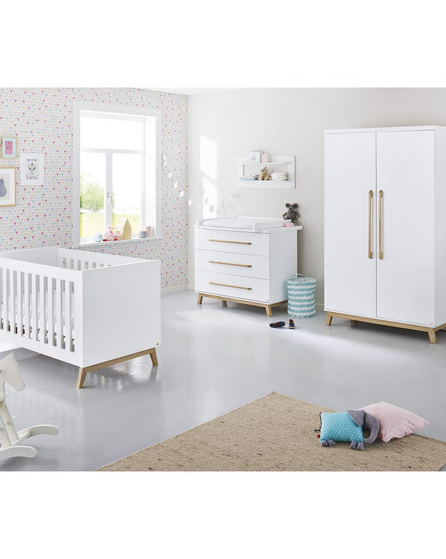 Startset 'Riva' breed, incl. wandplank4 delen: ledikant, brede commode, 2-deurs kledingkast, wandplank