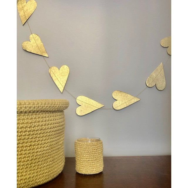 Luna-Leena slinger hart - ecopapier goud - wanddecoratie - L1,82cm - handgemaakt in Nepal