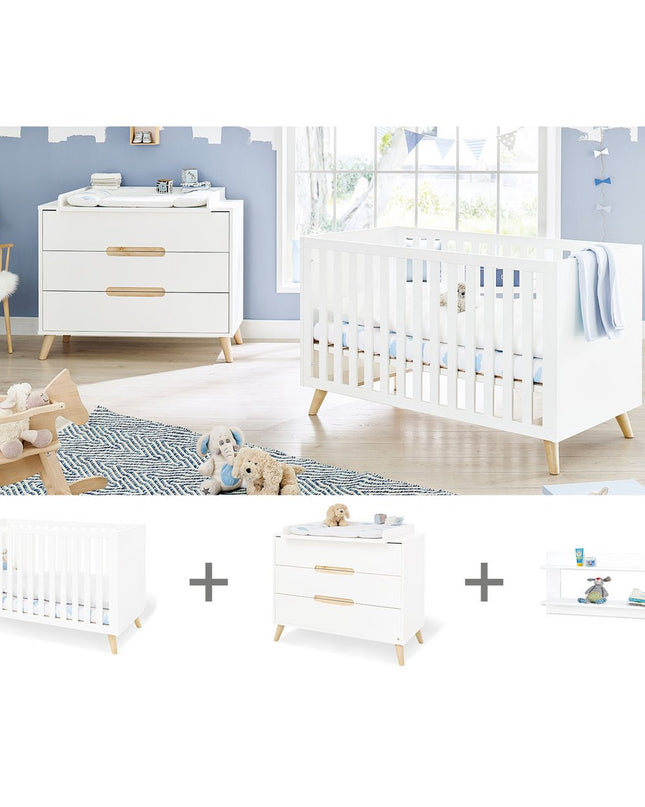Startset 'Move' breed, incl. wandplank
3 delen: ledikant, brede commode, wandplank
