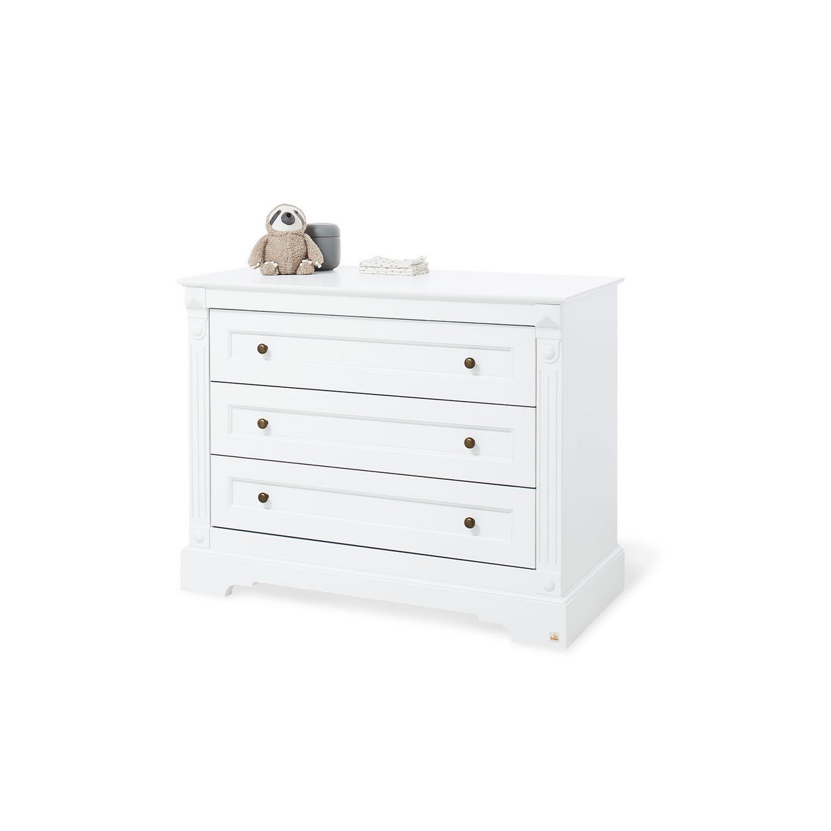 Startset 'Emilia' breed groot, incl. wandplank4 delen: ledikant, brede commode, grote kledingkast, wandplank