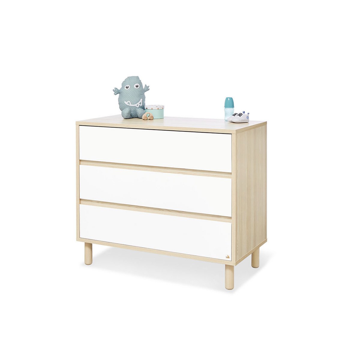 Startset 'Flow' breed groot3 delen: ledikant, brede commode, grote kledingkast