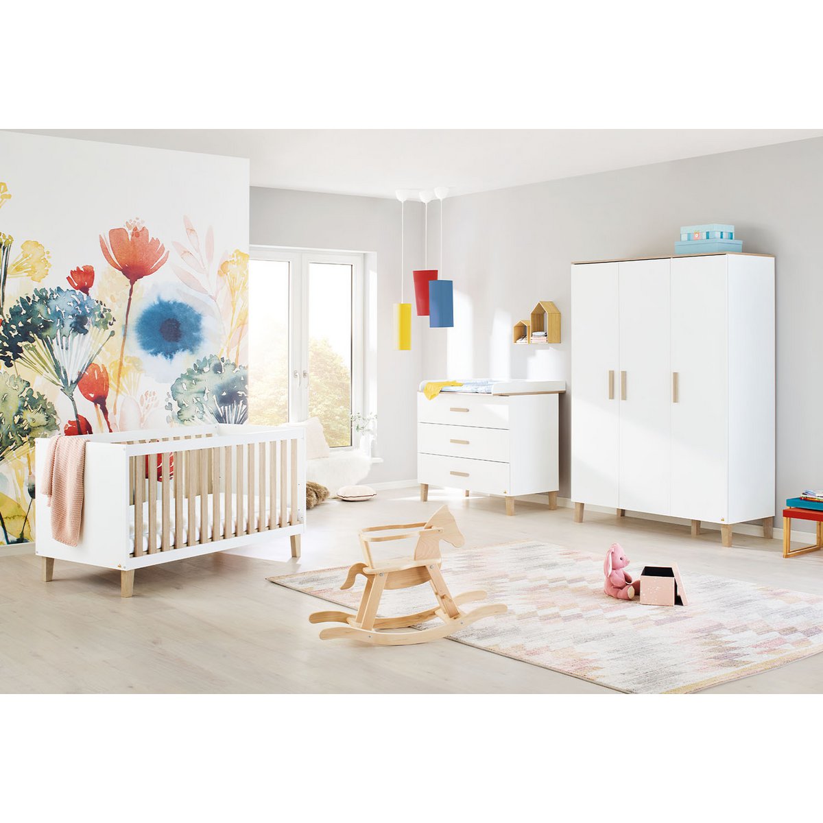Startset 'Lumi' breed groot3 delen: ledikant, brede commode, grote kledingkast