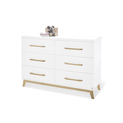 Startset 'Hilda & Riva' extra breed groot, wit, incl. wandplank4 delen: huisbed, extra brede commode, grote kledingkast, wandplank