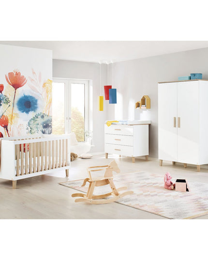 Startset 'Lumi' breed3 delen: ledikant, brede commode, 2-deurs kledingkast