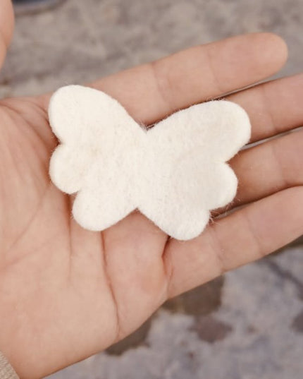 Luna -Leena haarspeldjes (Set) - Off White & Gold - Filt Wol - Handmade in Nepal