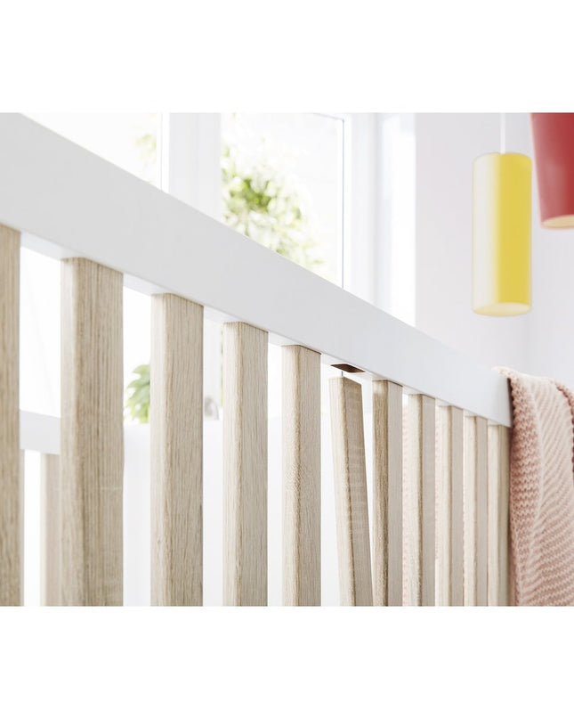 Startset 'Lumi' extra breed
2 delen: ledikant, extra brede commode