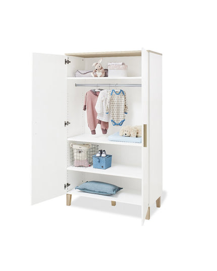 Startset 'Lumi' breed3 delen: ledikant, brede commode, 2-deurs kledingkast