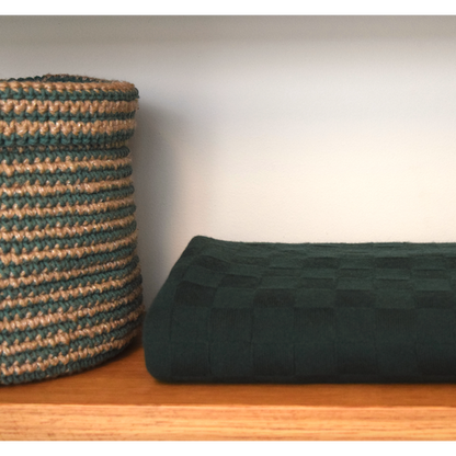 Luna -Leena opbergmand Hoog met groene strepen - Jute & Cotton - H30cm - Hand Haak in Nepal