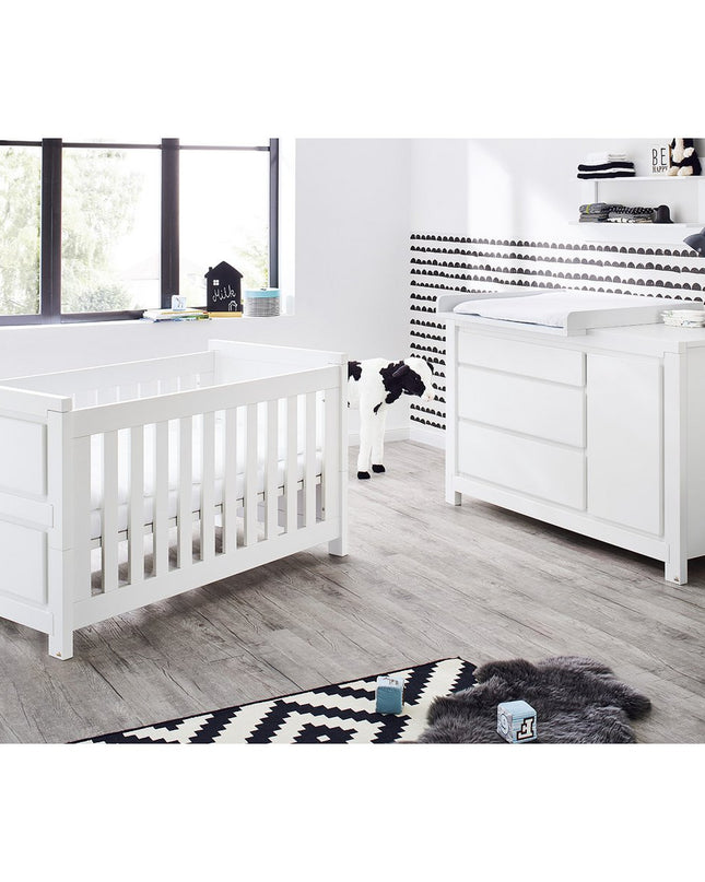 Startset 'Melk' extra breed
2 delen: ledikant, extra brede commode