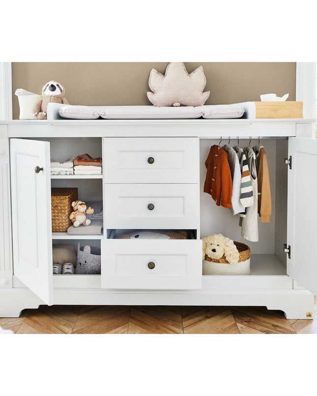 Startset 'Emilia' extra breed
2 delen: ledikant, extra brede commode