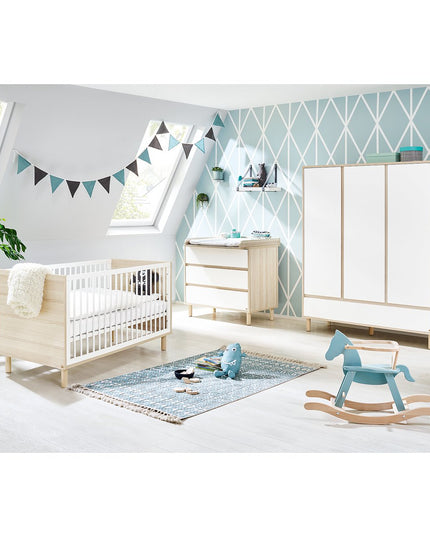 Startset 'Flow' breed groot3 delen: ledikant, brede commode, grote kledingkast