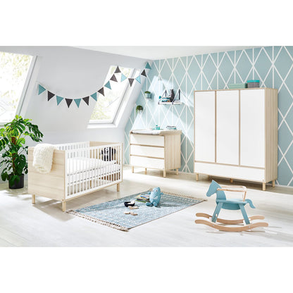 Startset 'Flow' breed groot3 delen: ledikant, brede commode, grote kledingkast