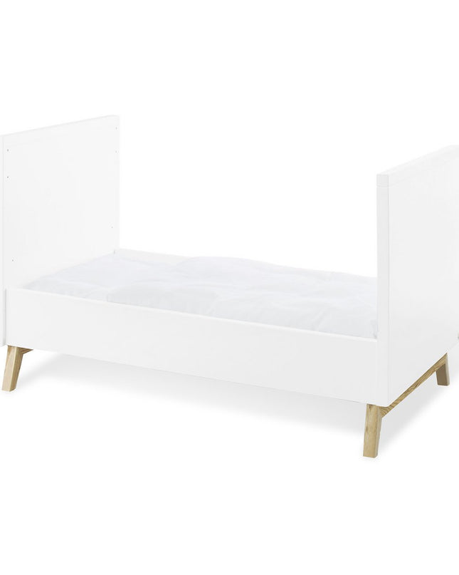 Startset 'Riva' extra breed
2 delen: ledikant, extra brede commode