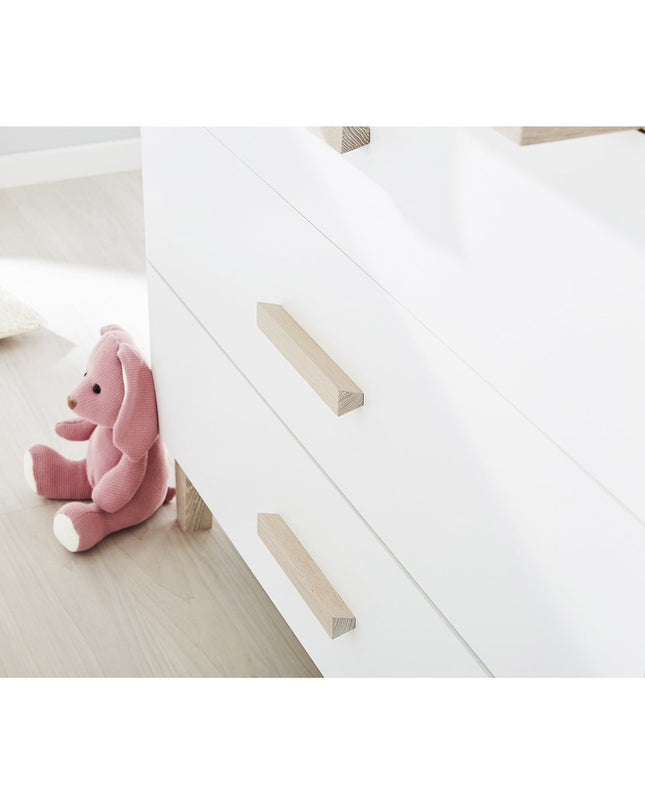Startset 'Lumi' breed
2 delen: ledikant, brede commode