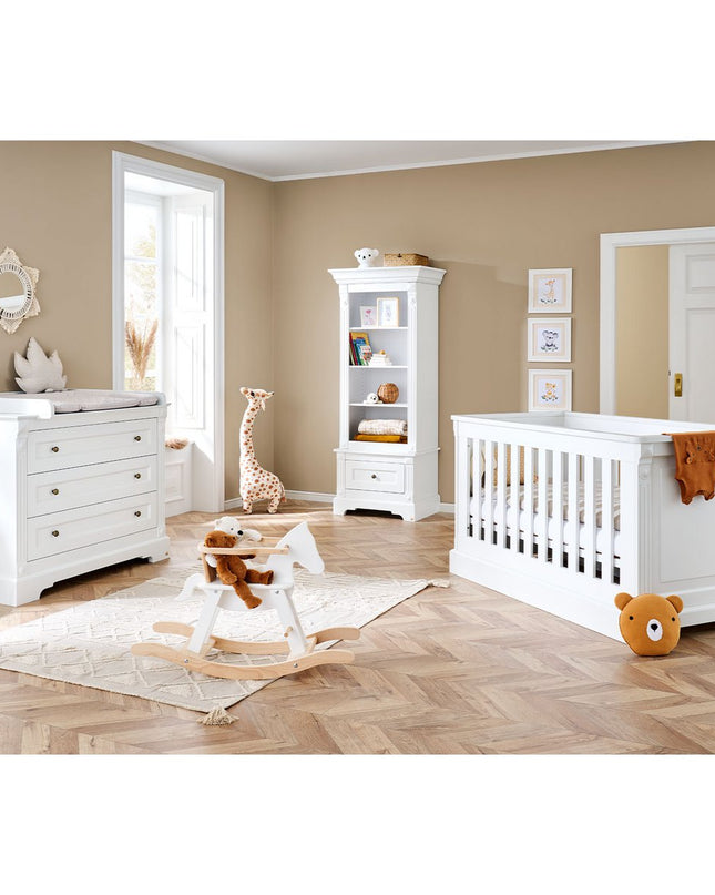 Startset 'Emilia' breed
2 delen: ledikant, brede commode