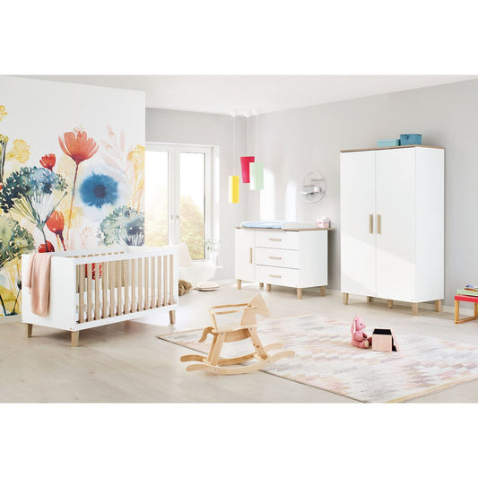 Startset  'Lumi' extra breed3 delen: ledikant, extra brede commode, 2-deurs kledingkast