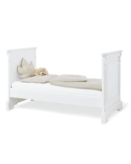 Startset 'Emilia' breed, incl. wandplank4 delen: ledikant, brede commode, 2-deurs kledingkast, wandplank