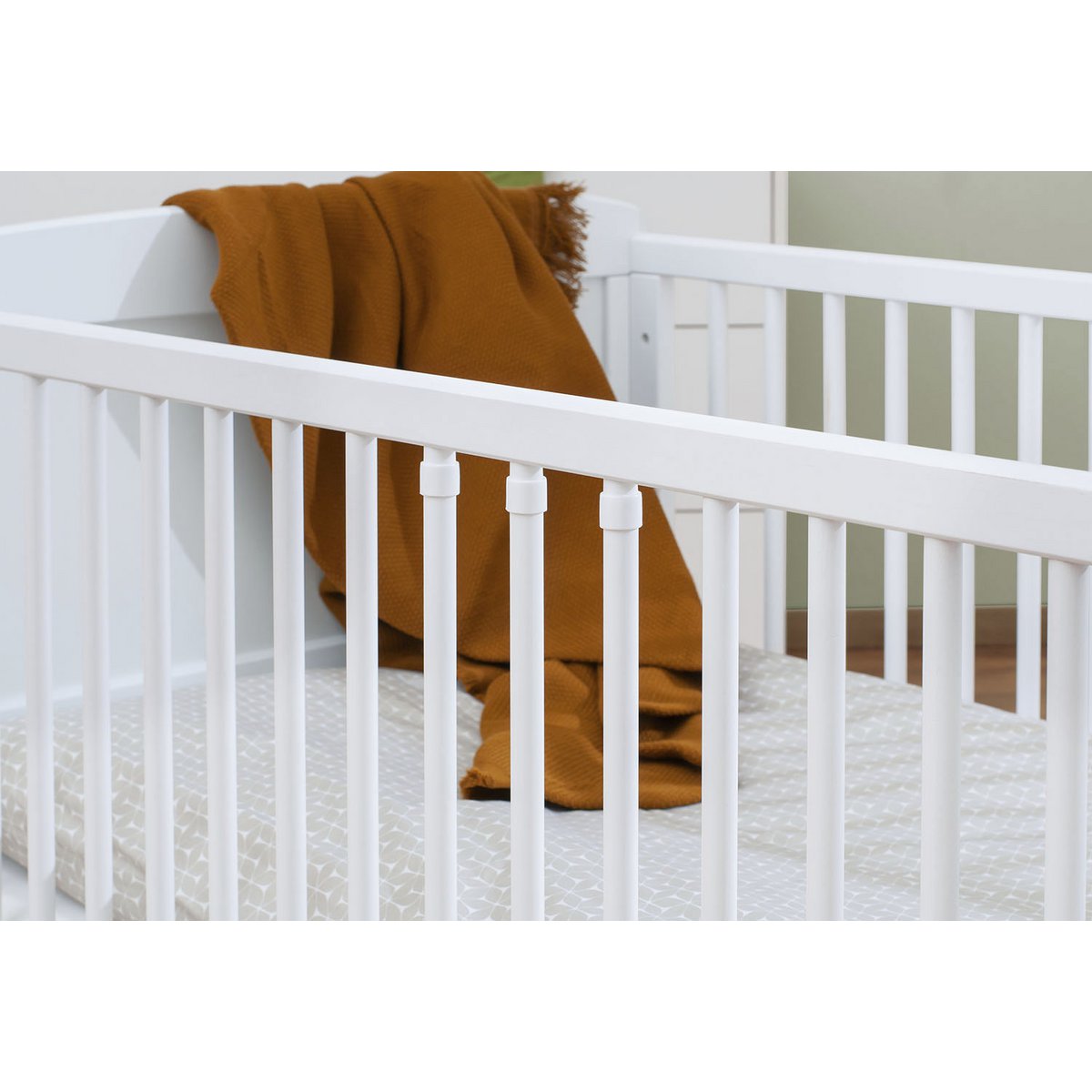 Startset 'Viktoria' breed3 delen: ledikant, brede commode, 2-deurs kledingkast
