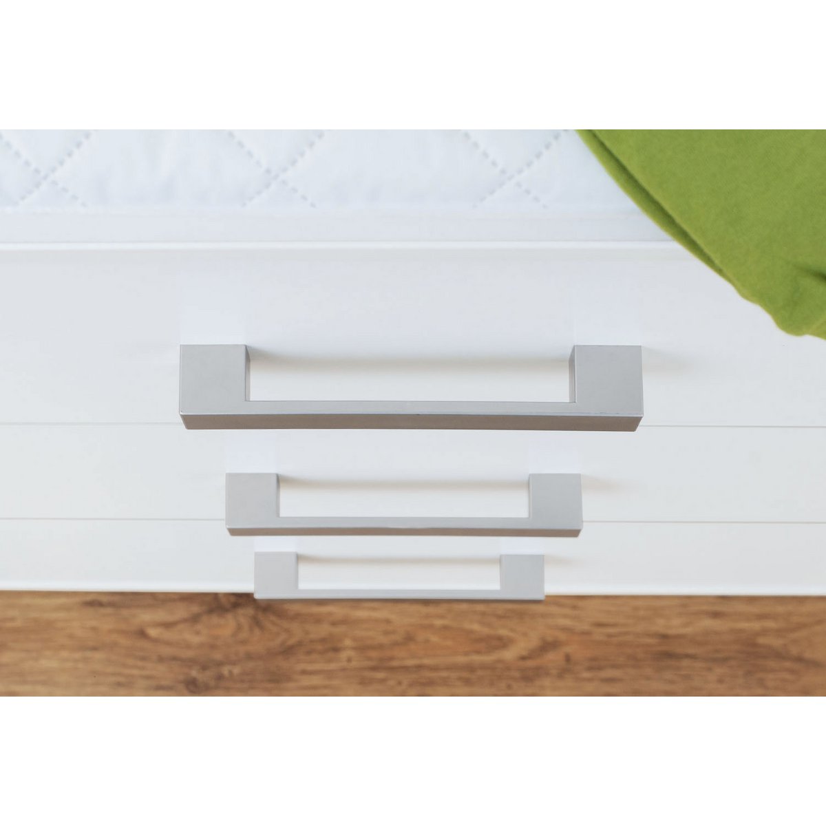 Startset 'Viktoria' breed3 delen: ledikant, brede commode, 2-deurs kledingkast