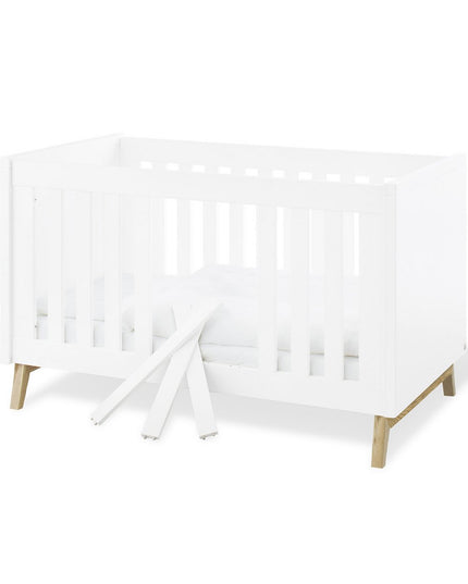 Startset 'Riva' extra breed, incl. wandplank
3 delen: ledikant, extra brede commode, wandplank