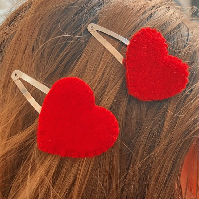 Luna -Leena haarspeldjes Harten (Set) - rood - viltwol - handgemaakt in Nepal