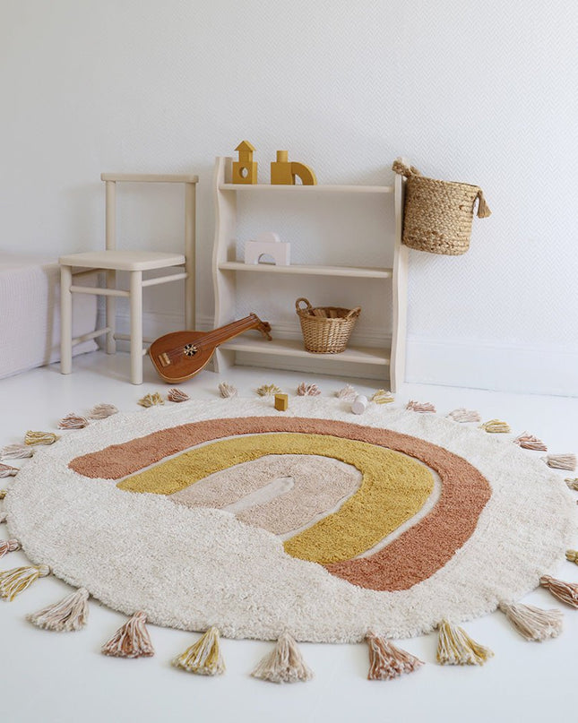 Rainbow Toffee – Wasbaar katoenen vloerkleed voor kinderen met pompons (Ø110 cm, OEKO-TEX)