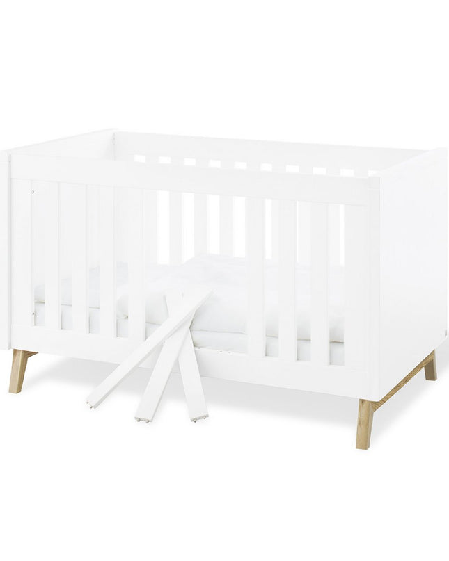 Startset 'Riva' extra breed
2 delen: ledikant, extra brede commode