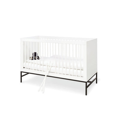 Startset 'Steel' extra breed groot3 delen: ledikant, extra brede commode, grote kledingkast