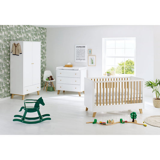 Startset 'Pan' breed3 delen: ledikant, brede commode, 2-deurs kledingkast
