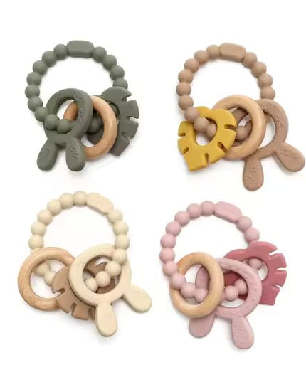 Soft & Hard | Bunny & Leaf RATTLE Wood & Silicone Teether | Blush & Rose |  rammelaar  | Bijtring