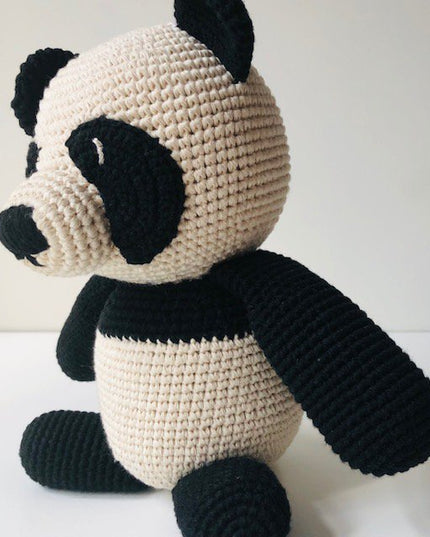 Luna-Leena panda beer knuffel zwart & wit - biologisch katoen - handgehaakt in Nepal