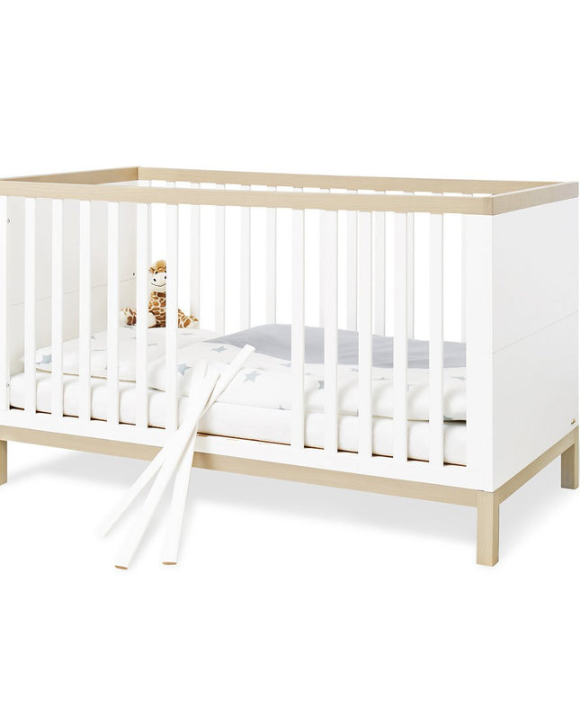Startset 'Light' breed
2 delen: ledikant, brede commode