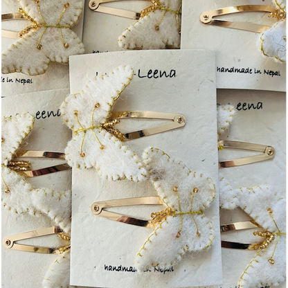 Luna -Leena haarspeldjes (Set) - Off White & Gold - Filt Wol - Handmade in Nepal