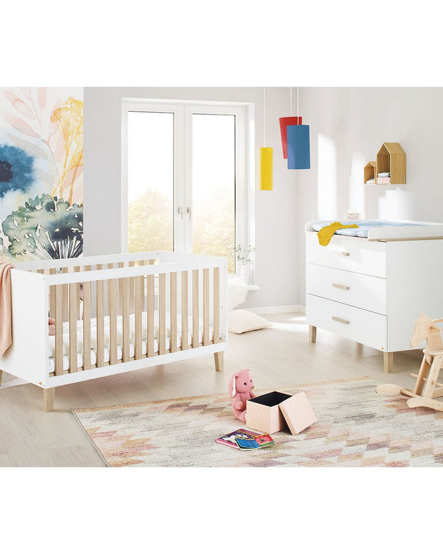 Startset 'Lumi' breed
2 delen: ledikant, brede commode