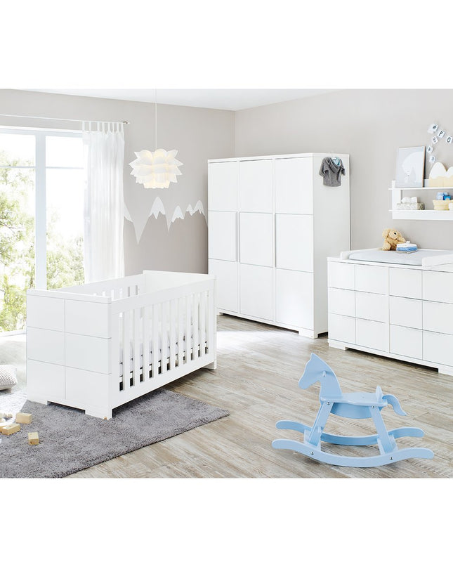 Startset 'Polar' extra breed groot, incl. wandplank4 onderdelen: ledikant, extra brede commode, grote kledingkast, wandplank