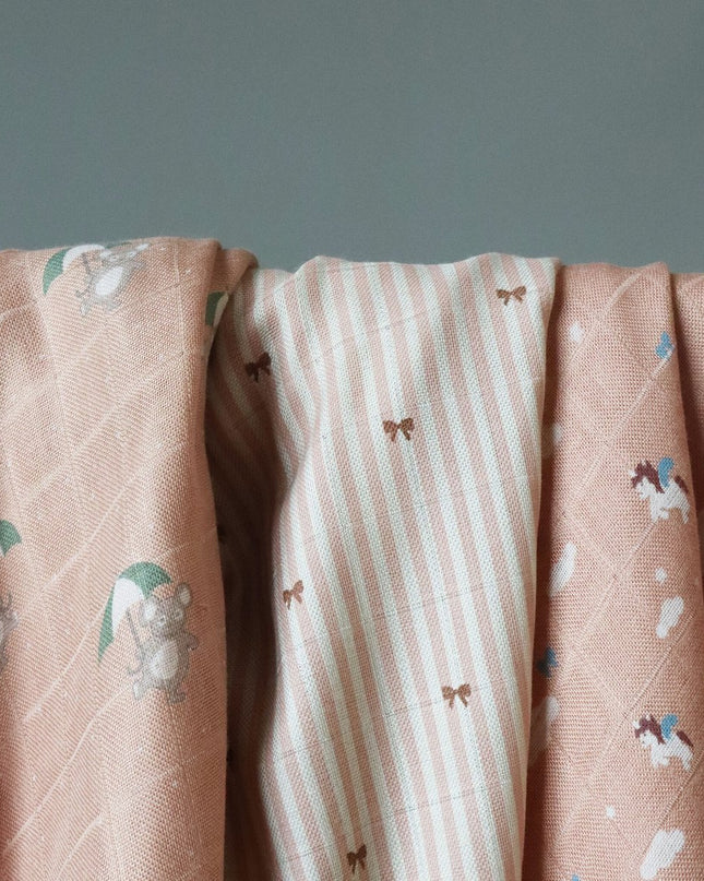 Bamboe mousseline inbakerdoeken 2st. Unicorn Sky