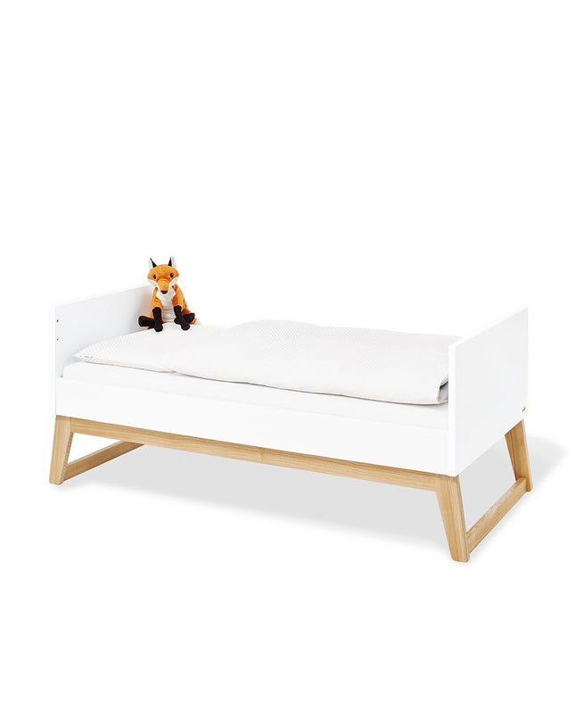 Startset 'Brug' breed
2 delen: ledikant, brede commode