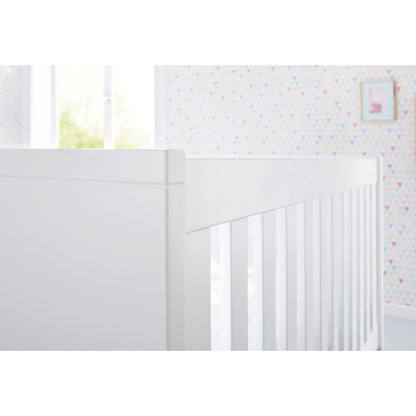 Startset 'Riva' breed, incl. wandplank4 delen: ledikant, brede commode, 2-deurs kledingkast, wandplank