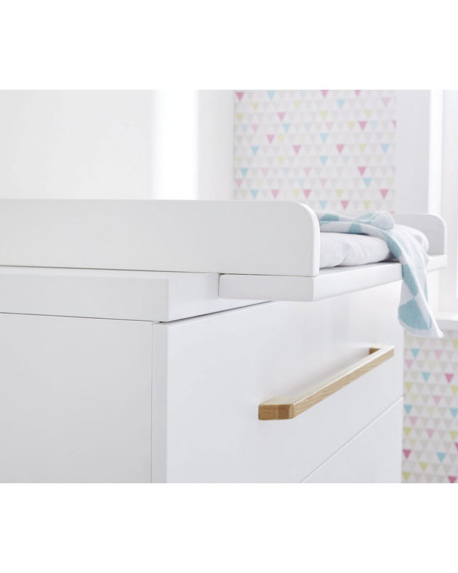 Startset 'Riva' extra breed
2 delen: ledikant, extra brede commode