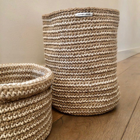 Luna -Leena opbergmand  High met Off White Stripes - Jute & Cotton - H30cm - Hand Crochet in Nepal