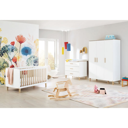 Startset 'Lumi' breed groot3 delen: ledikant, brede commode, grote kledingkast