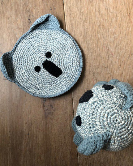 Luna-Leena koala plat knuffeldoekje met geluid - blauwgrijs - biologisch katoen - handgehaakt in Nepal
