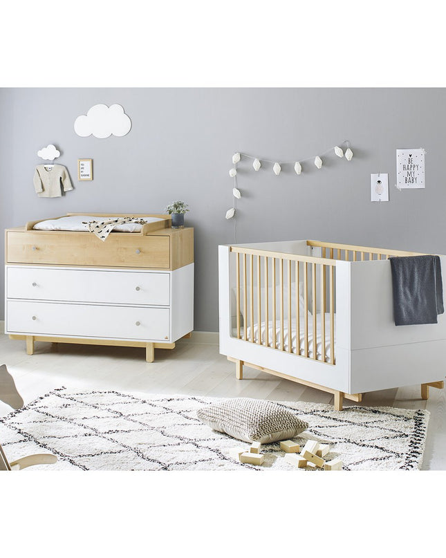 Startset 'Boks' breed
2 delen: ledikant, brede commode